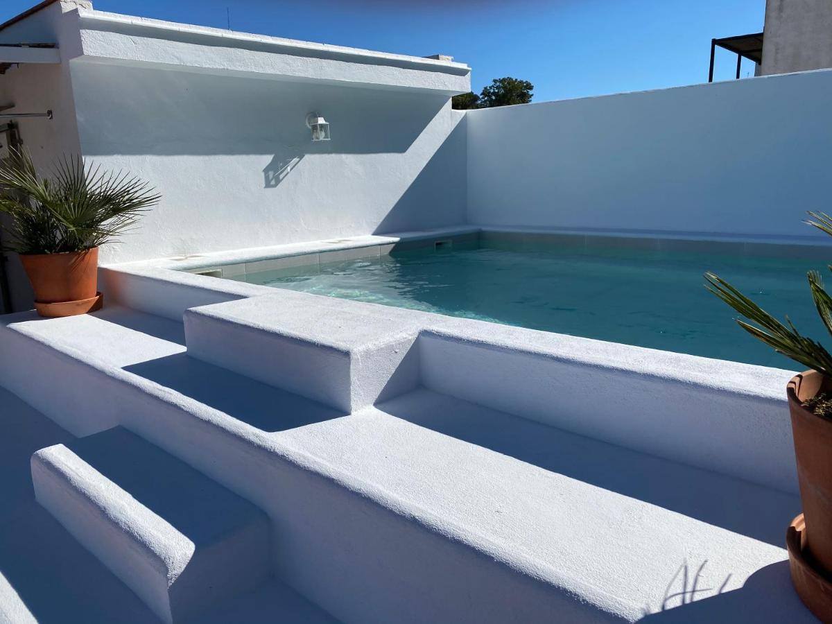 Armenia Piscina Ferienhaus *